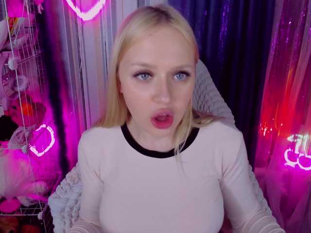 ElinaOcean's BongaCams show and profile