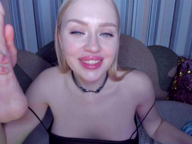 ElinaOcean's BongaCams show and profile