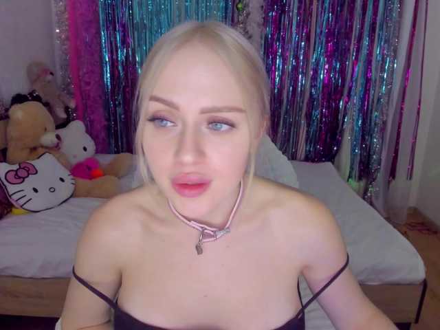 ElinaOcean's BongaCams show and profile