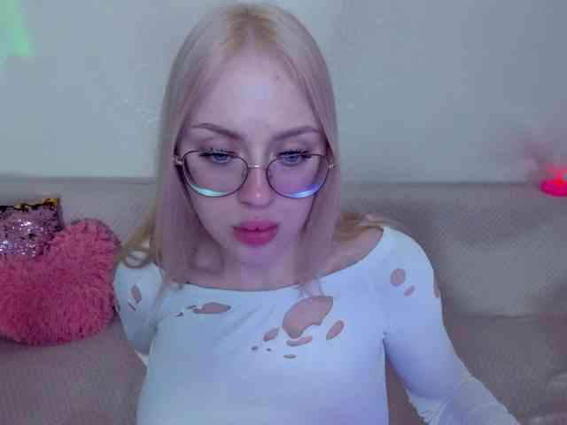 nude amateur chat ElinaOcean