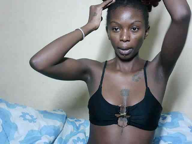 NaughtyBlack-Prettyslut2 webcam