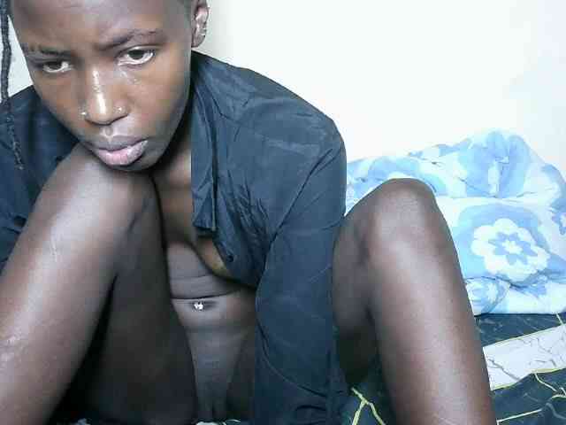 NaughtyBlack-Prettyslut2 webcam