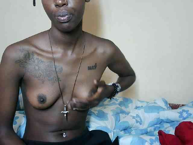 NaughtyBlack-Prettyslut2 webcam