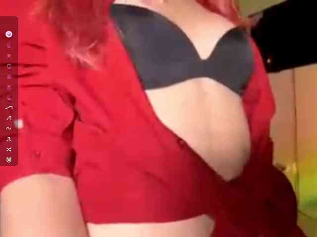 nude amateur online CarenPoellnitz