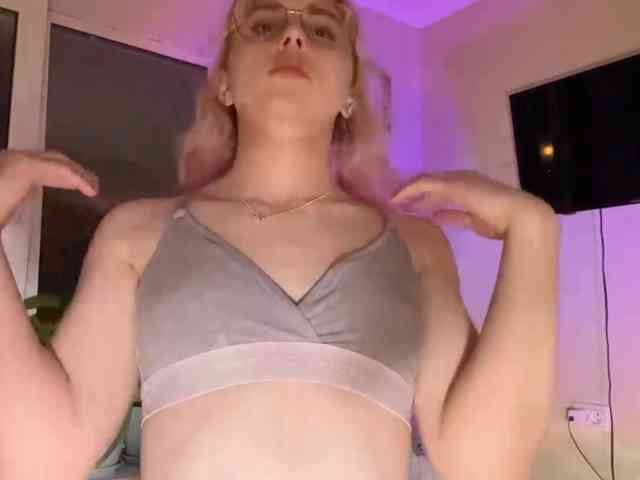 CarenPoellnitz webcam