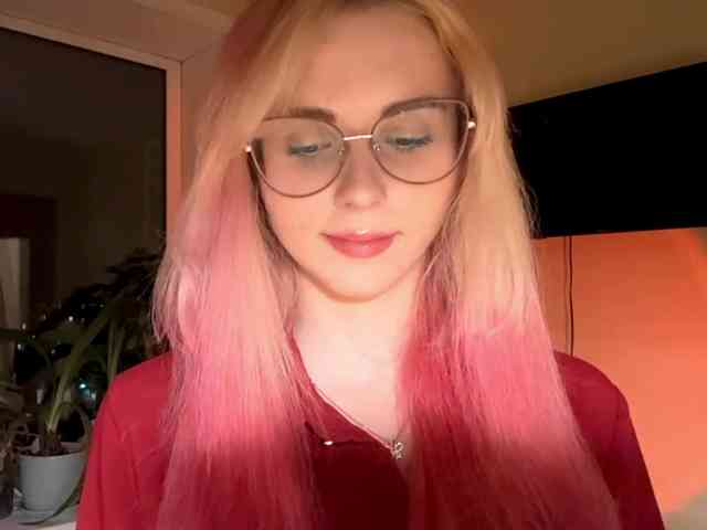 CarenPoellnitz bongacams