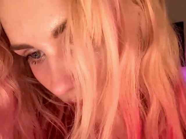 CarenPoellnitz webcam
