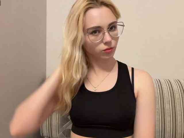 CarenPoellnitz CarenPoellnitz