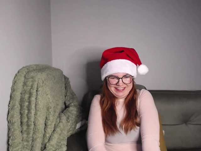 KassidyHoney Live Cam and Statistics on UnifiedCams