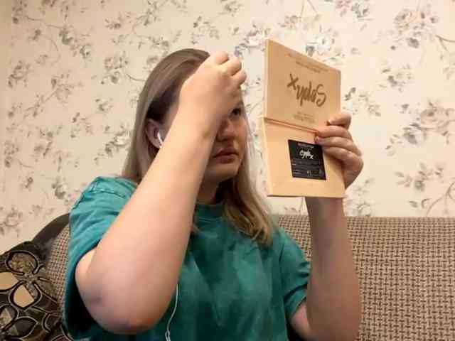 AnalisaDimick webcam