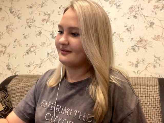 AnalisaDimick webcam