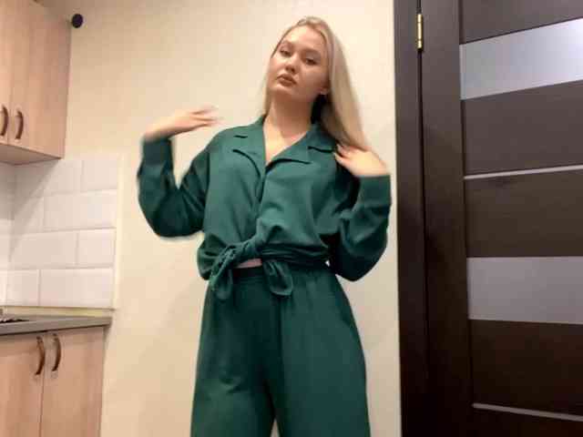 AnalisaDimick AnalisaDimick