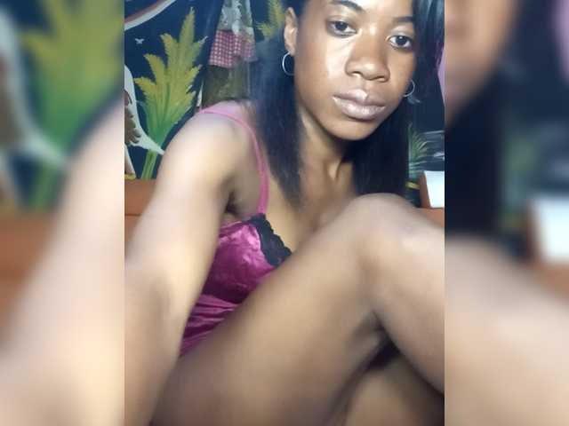 Melanie94 – webcam model profile photo