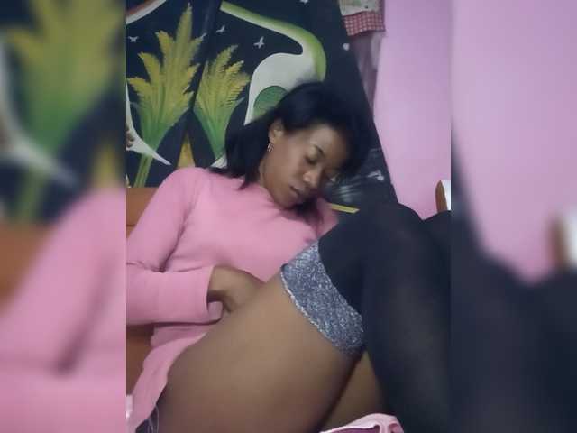 Melanie94 webcam bongacams model stream image