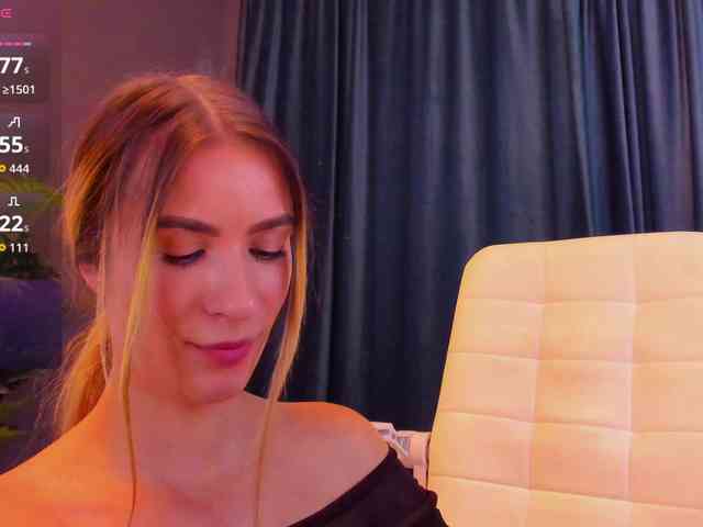 lauryncooper webcam