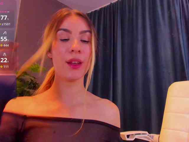 lauryncooper webcam