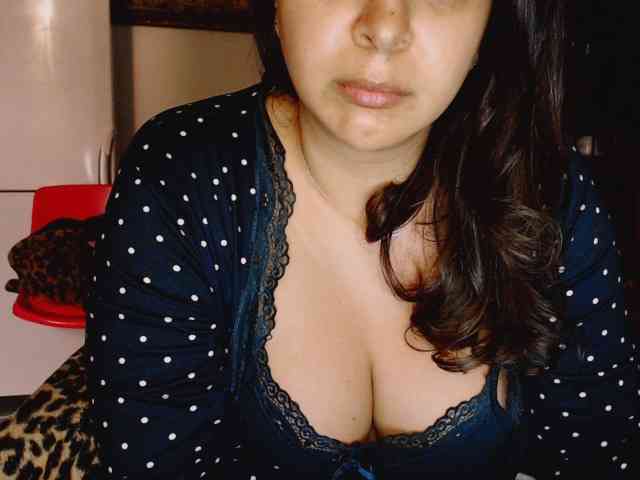 Rebeca4you webcam