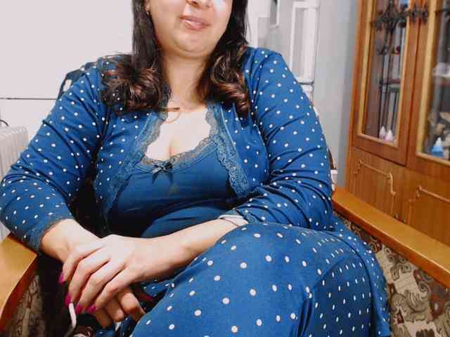 Rebeca4you webcam