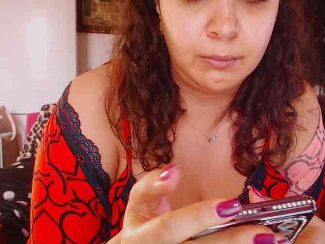 Rebeca4you webcam