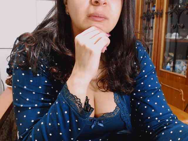 Rebeca4you webcam