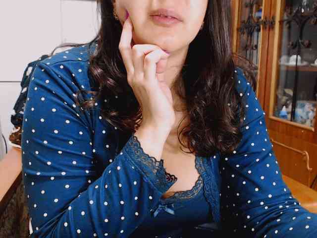 Rebeca4you webcam