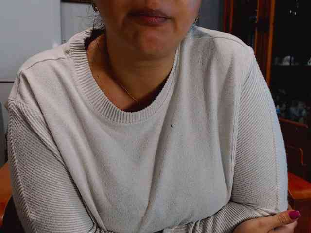 Rebeca4you webcam