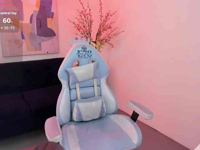 Charlotte-start Charlotte-start