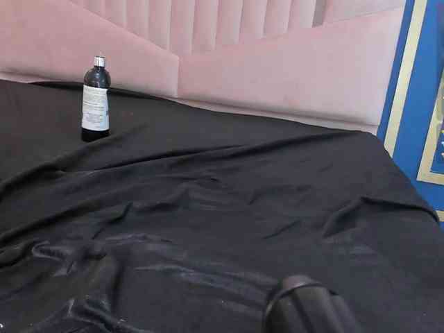 NashaReeve NashaReeve