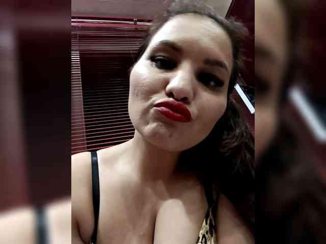AlinasissySX webcam