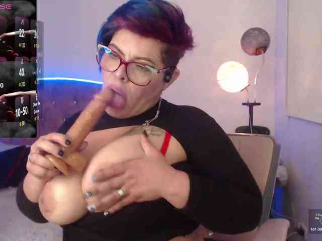 GreciaHorny webcam