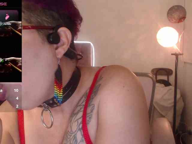 GreciaHorny webcam