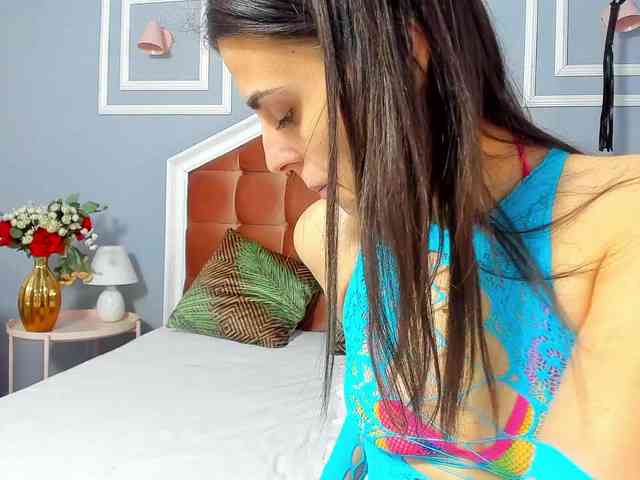twistedhoney webcam