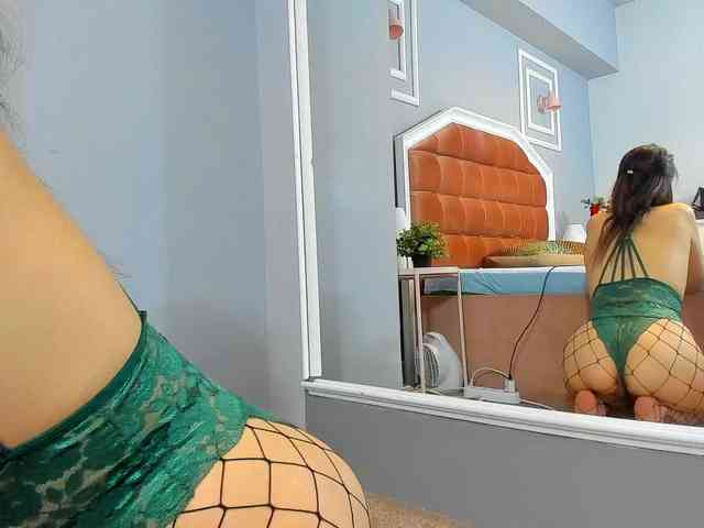 twistedhoney webcam