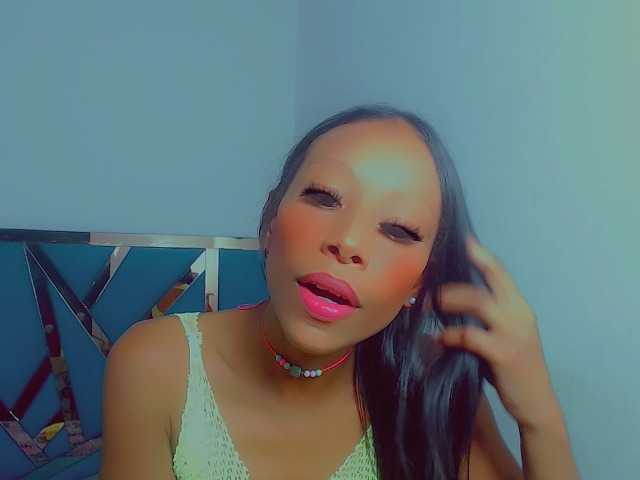 bitch-naughty's BongaCams show and profile