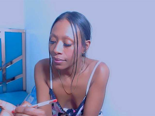 bitch-naughty's BongaCams show and profile