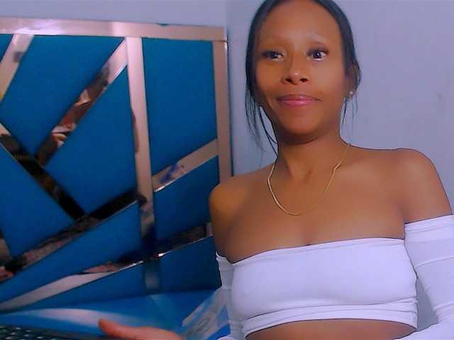 bitch-naughty's BongaCams show and profile