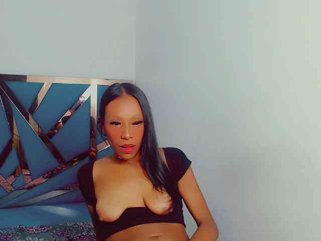 bitch-naughty webcam