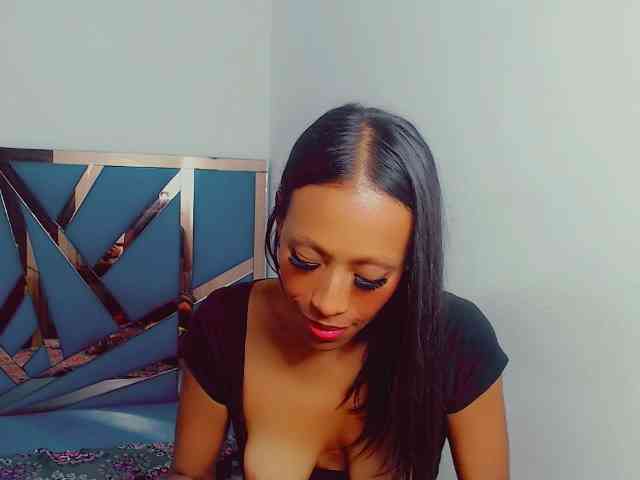 bitch-naughty webcam