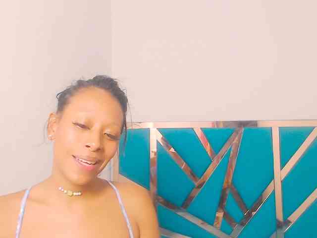 bitch-naughty webcam
