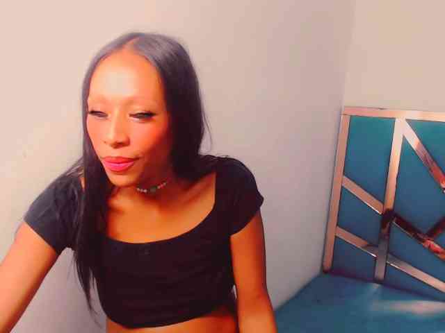 bitch-naughty webcam