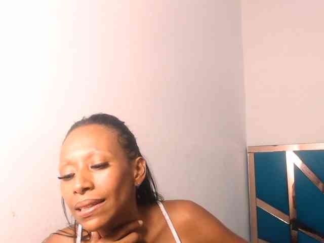 bitch-naughty webcam