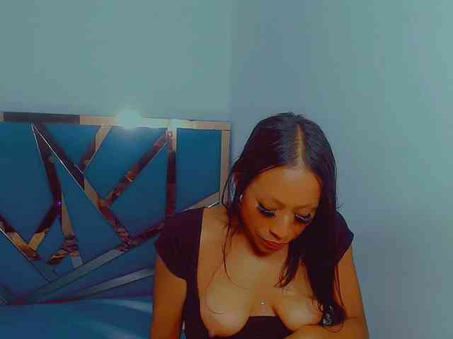 bitch-naughty webcam