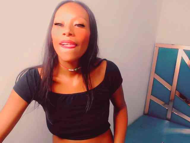 bitch-naughty webcam