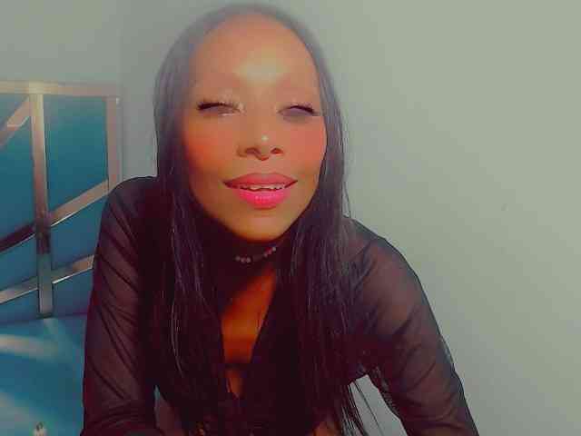 bitch-naughty webcam