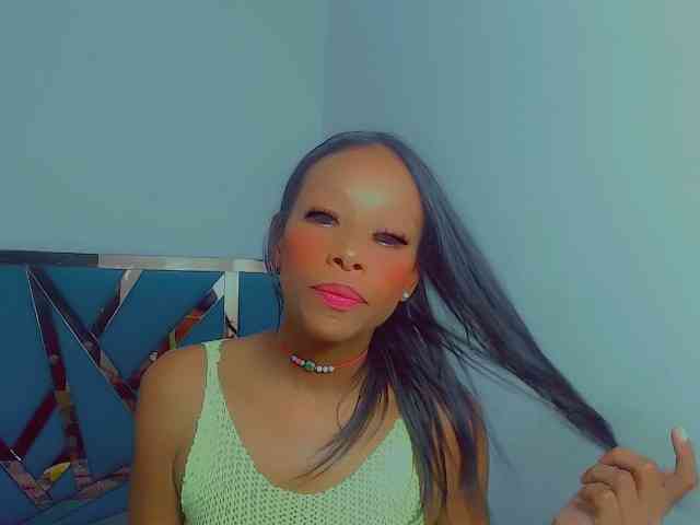 bitch-naughty webcam