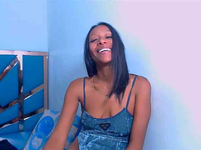 bitch-naughty webcam