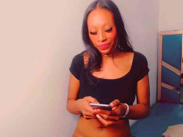 bitch-naughty webcam