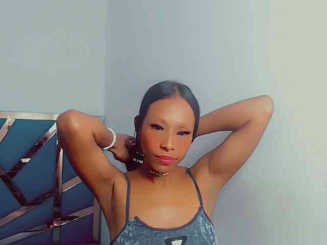 bitch-naughty webcam