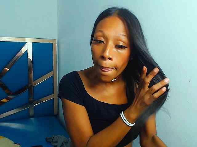 bitch-naughty webcam