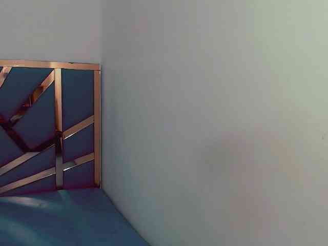 bitch-naughty webcam